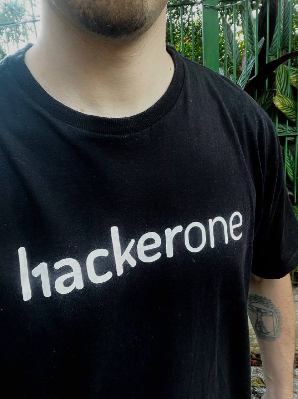 Ando aposentado na h1 mas ela ta sempre presente no kit camisetas pretas do dia a dia